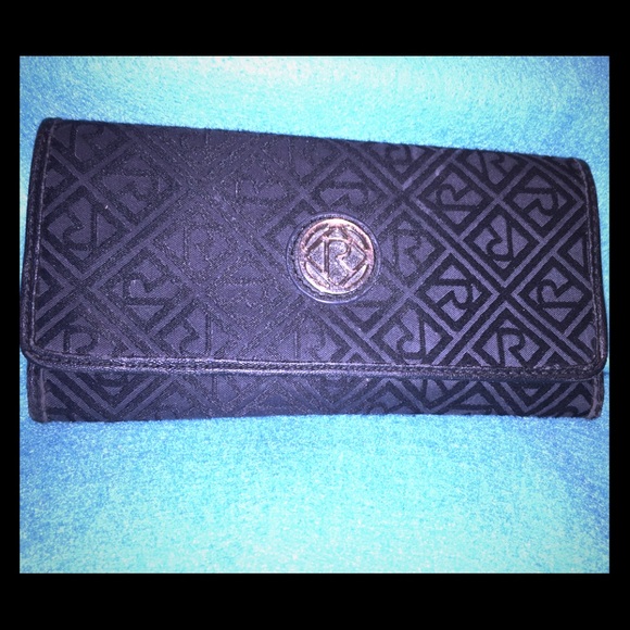Relic by Fossil Signature Logo Wallet In Black - Picture 2 of 9